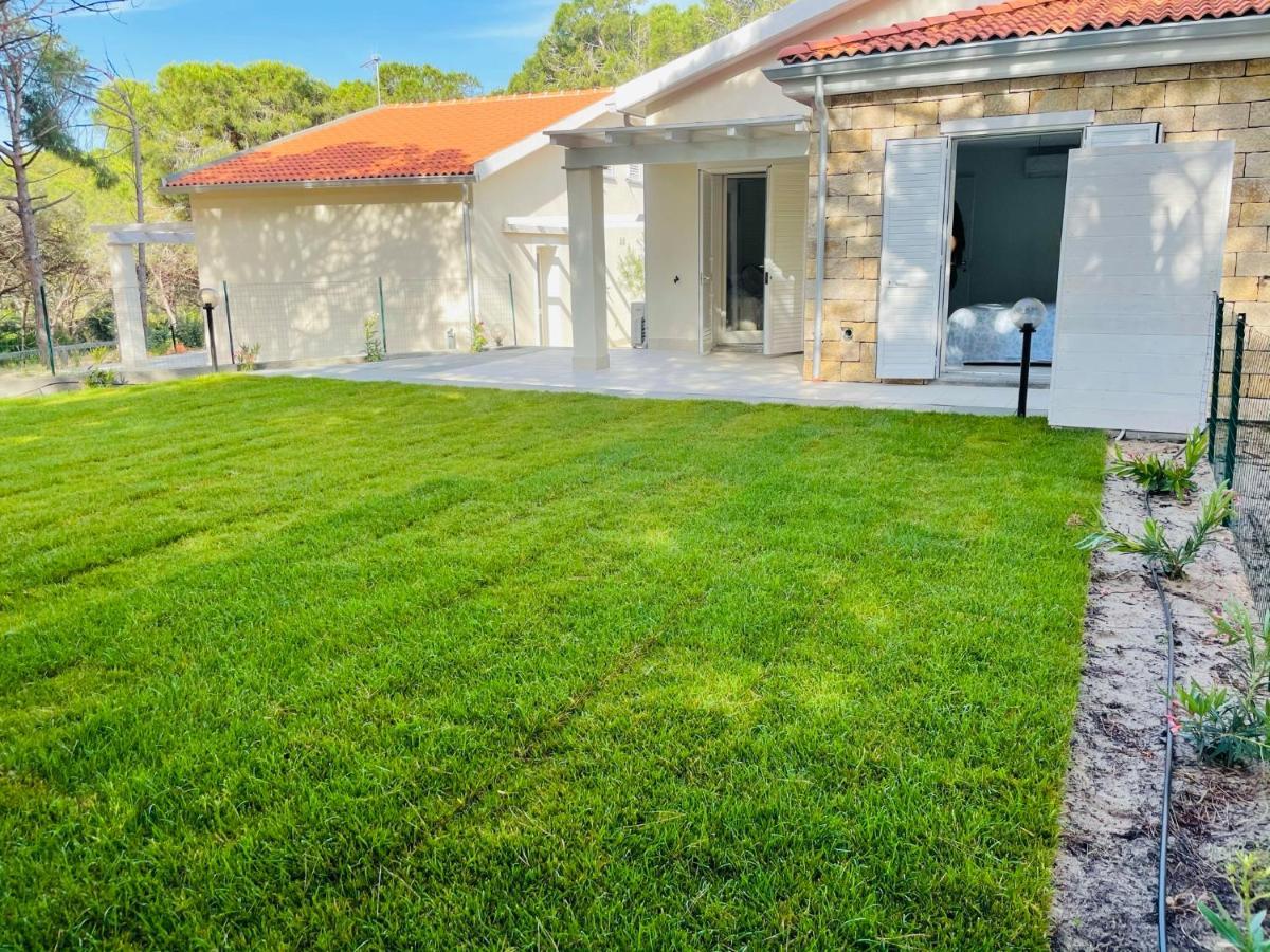 Zaffiro Casa Vacanze Al Mare Valledoria  Exterior photo